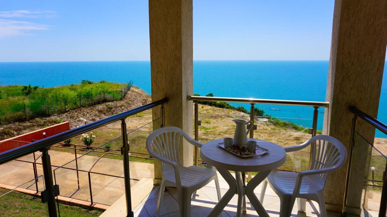 Морски Апартаменти Джулай Морнинг - July Morning Sea View Apartments Kavarna Eksteriør bilde