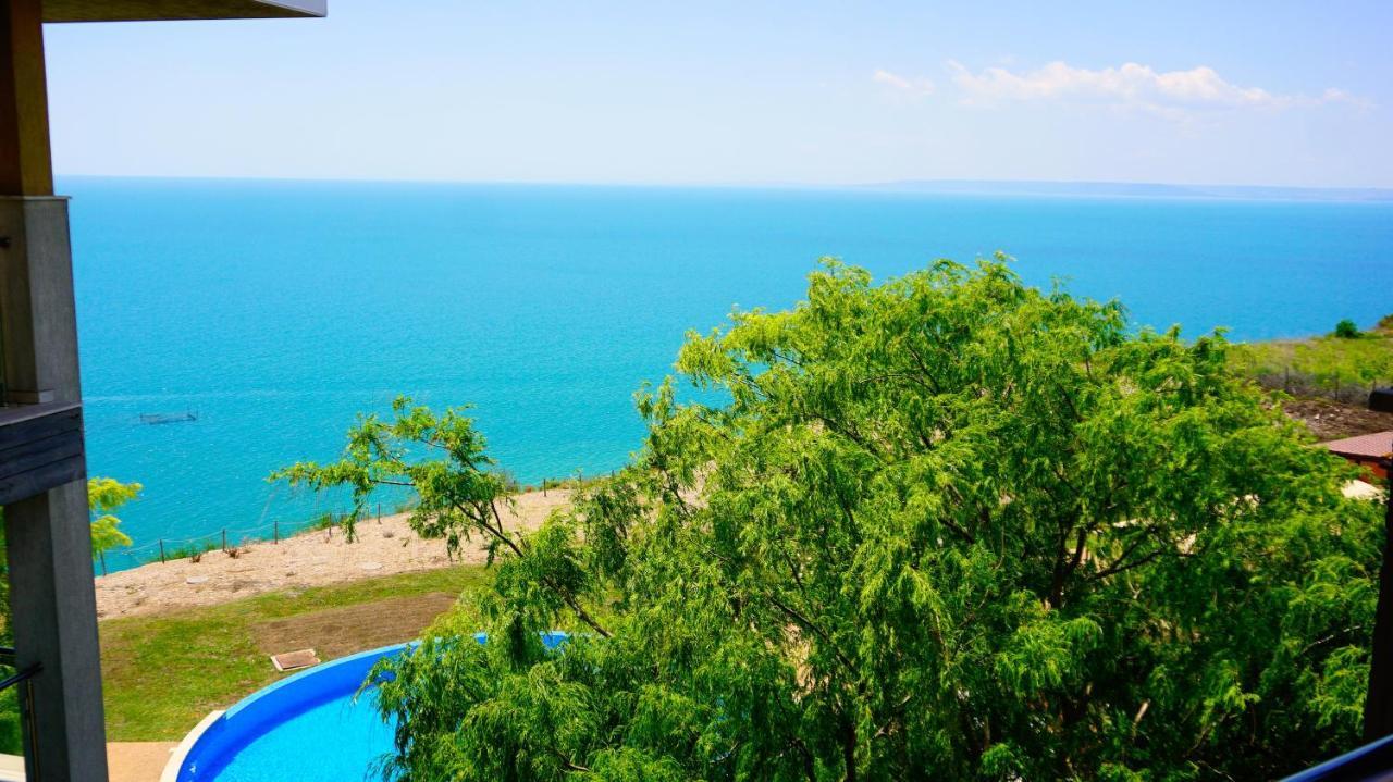 Морски Апартаменти Джулай Морнинг - July Morning Sea View Apartments Kavarna Eksteriør bilde