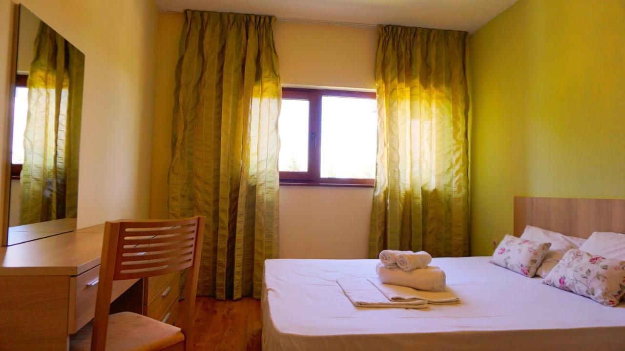 Морски Апартаменти Джулай Морнинг - July Morning Sea View Apartments Kavarna Eksteriør bilde