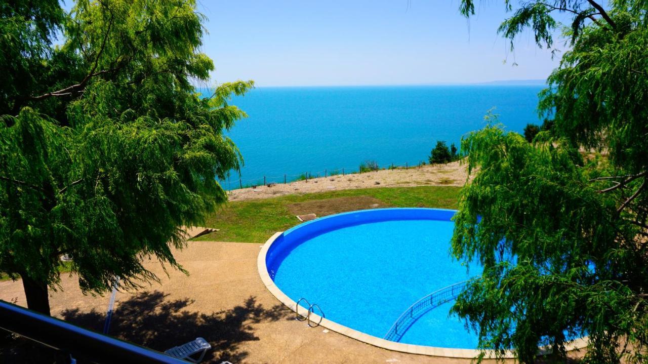 Морски Апартаменти Джулай Морнинг - July Morning Sea View Apartments Kavarna Eksteriør bilde