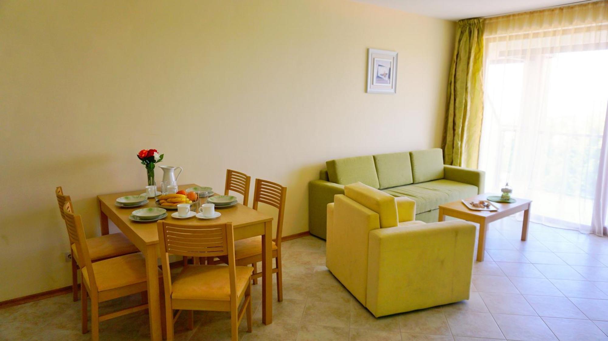 Морски Апартаменти Джулай Морнинг - July Morning Sea View Apartments Kavarna Rom bilde