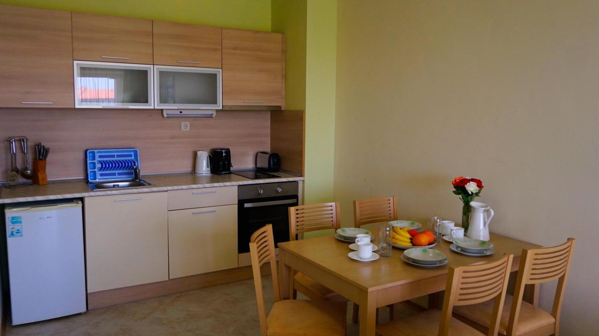 Морски Апартаменти Джулай Морнинг - July Morning Sea View Apartments Kavarna Rom bilde